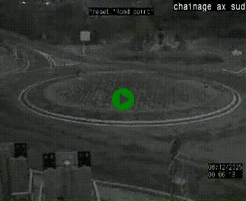 Webcam au nord d'Ax-les-Thermes au niveau de l'aire de chaînage de la N20. Vue orientée vers les Pyrénées, en direction de Pas de la Case