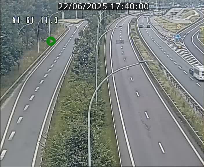 Traffic live webcam Luxembourg Senningerberg - A1 direction Allemagne - BK 11.3