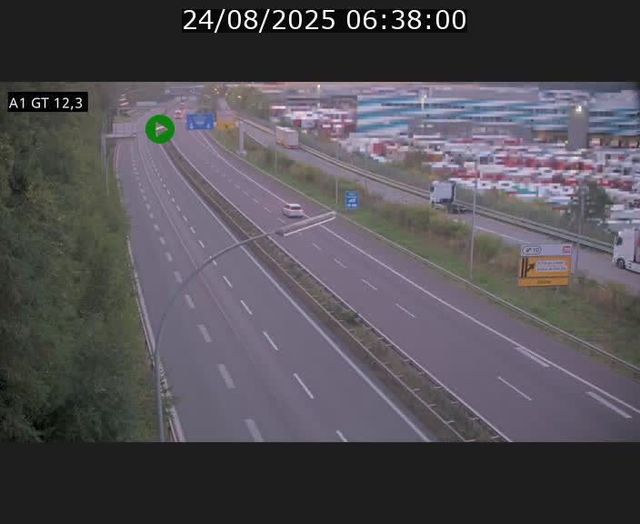 Traffic live webcam Luxembourg Senningerberg - A1 direction Allemagne - BK 12.3
