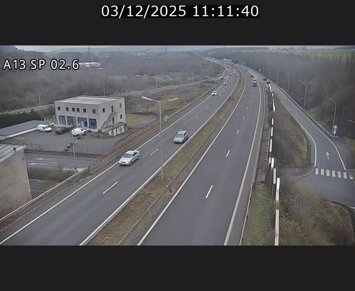 Traffic live webcam Luxembourg Sanem - A13 direction Pétange - BK 2.6