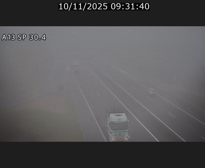 Traffic live webcam Luxembourg Altwies - A13 direction Luxembourg-ville - BK 30.4