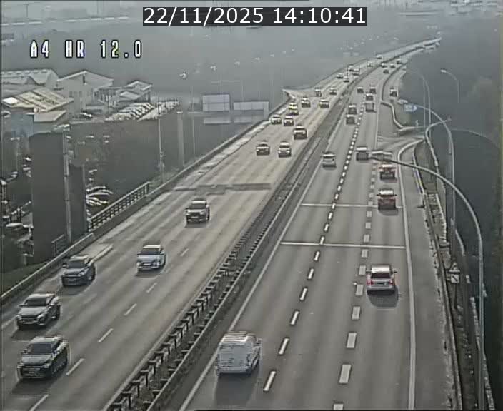 Traffic live webcam Luxembourg Jonction Foetz - A4 - BK 12.0 - direction Esch sur Alzette