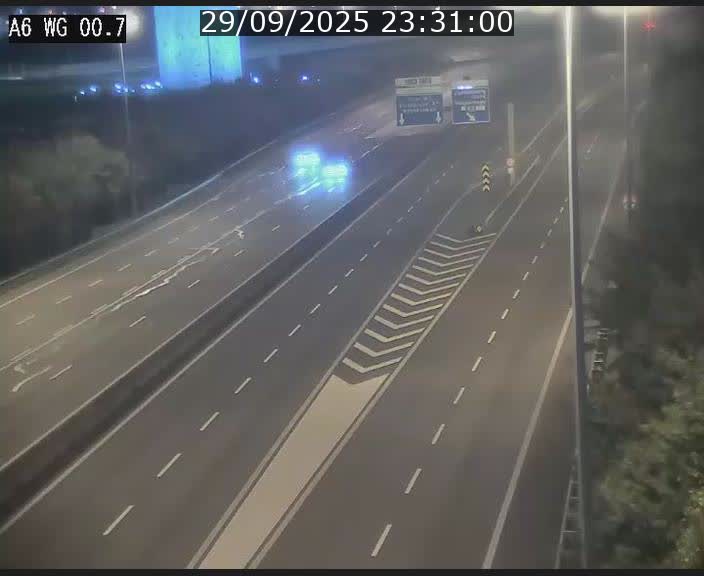 Traffic live webcam Luxembourg Croix de Cessange - A6 - BK 0.7 - direction A3 France