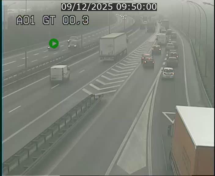 Traffic live webcam Luxembourg Croix de Gasperich - A1 direction Kirchberg - BK 0.3