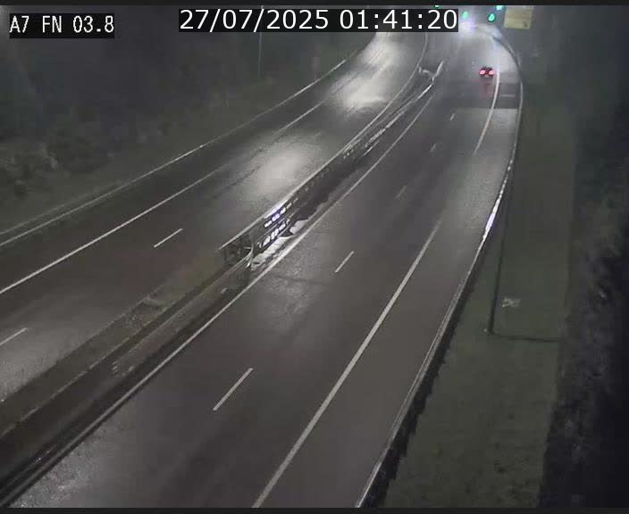 Caméra autoroute Luxembourg A7 - Passage à gibier Rëngelbour - direction Tunnel Stafelter