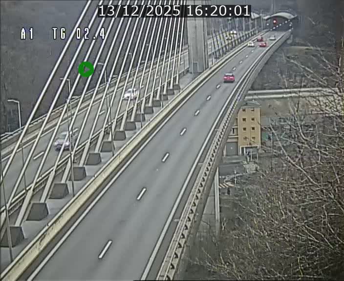 Traffic live webcam Luxembourg Sandweiler - A1 direction Luxembourg-ville - BK 2.4