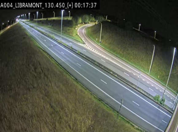 Webcam à Libramont sur l'E411 à la jonction avec la N89 menant vers Bouillon et la France. Vue orientée vers Arlon
