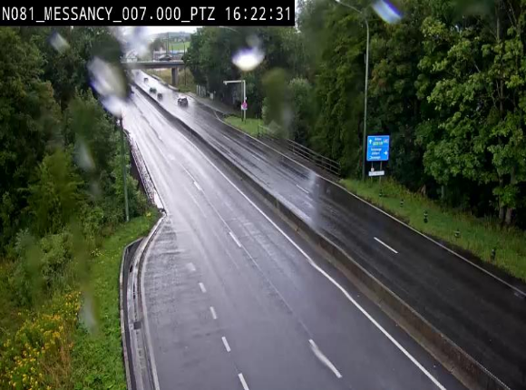 Webcam sur la N81 (E411) à hauteur du Cora Messancy. Vue orientée vers Arlon