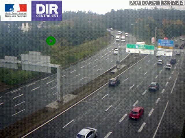 Caméra de circulation routière sur le boulevard périphérique Laurent Bonnevay de Lyon (D383) à hauteur de Bron, avant la jonction avec l'A43. Vue orientée vers l'échangeur