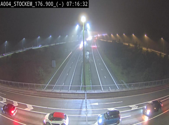 Webcam à hauteur de la sortie 30 Fouches - Stockem sur l'E411, menant sur la N83. Vue orientée vers Namur