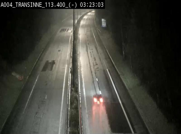 Caméra trafic E411 (A4) - Transinne direction Namur - BK 113.425