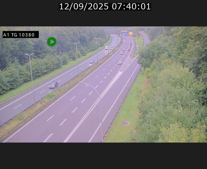 Traffic live webcam Luxembourg Senningerberg - A1 direction Luxembourg Kirchberg - BK 10.3