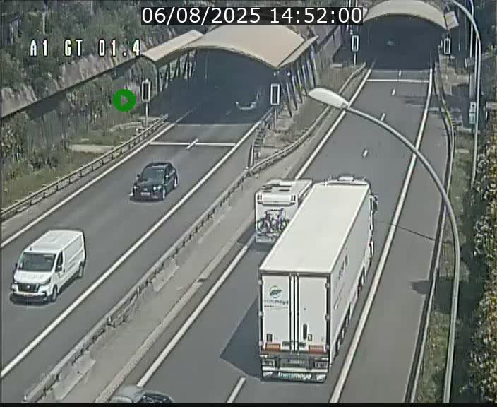Traffic live webcam Luxembourg Hesperange - A1 direction Kirchberg - BK 1.4