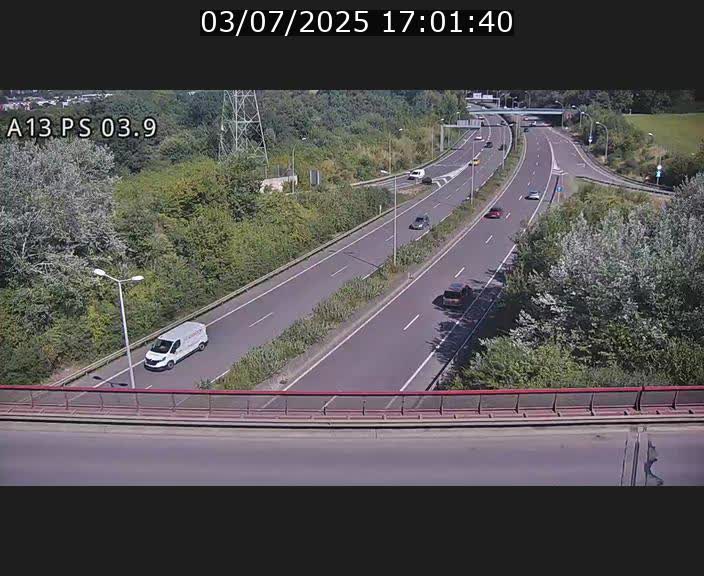 Traffic live webcam Luxembourg Ehlerange - A13 direction Esch-sur-Alzette - BK 6.8