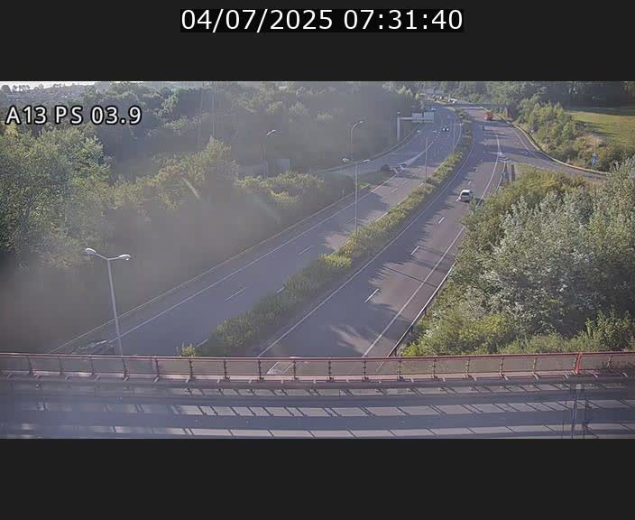 Traffic live webcam Luxembourg Ehlerange - A13 direction Esch-sur-Alzette - BK 6.8