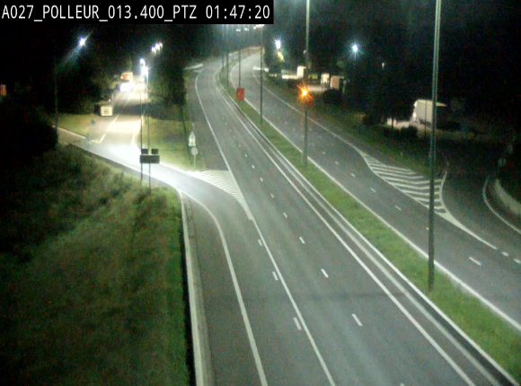Webcam A27/E42 avec vue sur le parking de l'aire de Polleur, après le Viaduc de Polleur à Theux. Vue orientée vers Liège