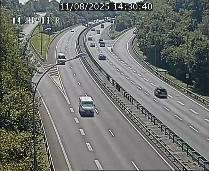 Webcam traffic A4 Luxembourg - BK 3.8 - Leudelange (direction Esch sur Alzette)
