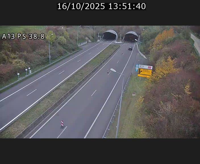 Webcam autoroute A13 à l'entrée ouest du tunnel Markusbierg à Schengen. Vue orientée vers Mondorf-les-Bains