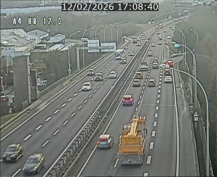 Traffic live webcam Luxembourg Jonction Foetz - A4 - BK 12.0 - direction Esch sur Alzette