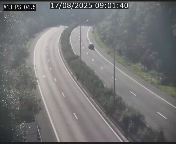Traffic live webcam Luxembourg Differdange - A13 direction Esch-sur-Alzette - BK 4.5