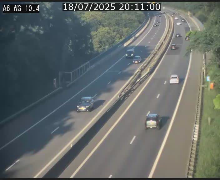 Traffic live webcam Luxembourg Mamer - A6 - BK 10.4 - direction Luxembourg/France/Allemagne
