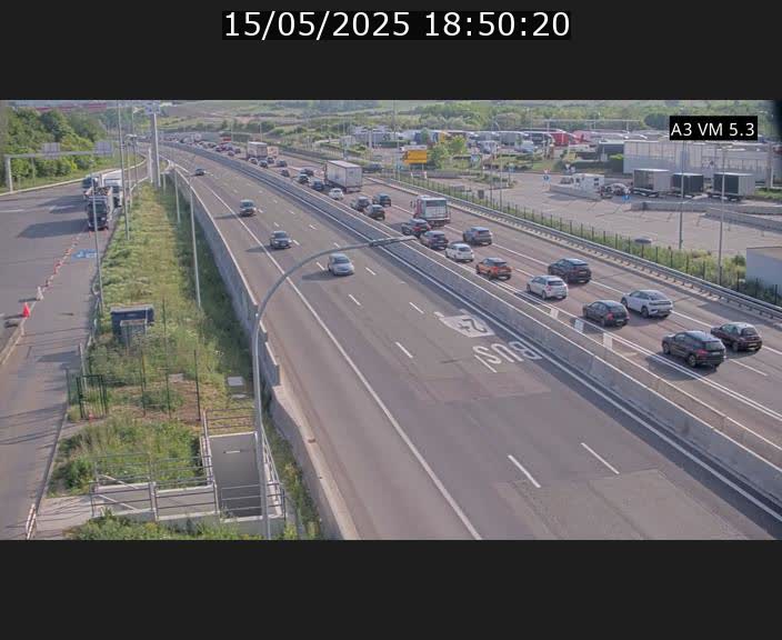 Traffic live webcam Luxembourg Aire de Berchem - A3 - BK 5 - direction France