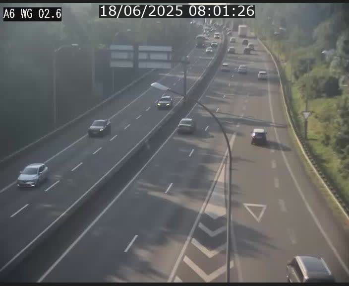 Traffic live webcam Luxembourg Croix de Cessange - A6 - BK 2.6 - direction France/Allemagne