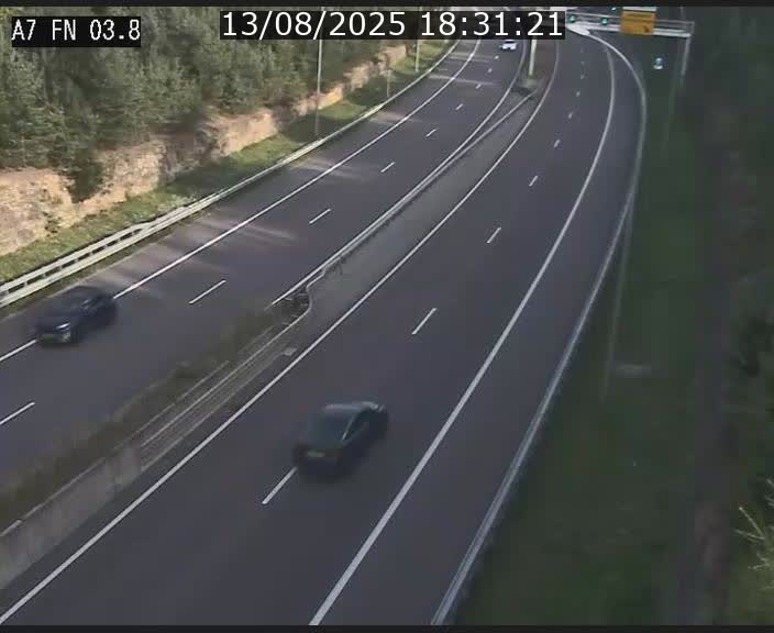 Caméra autoroute Luxembourg A7 - Passage à gibier Rëngelbour - direction Tunnel Stafelter
