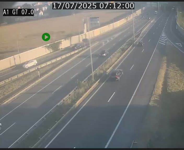 Traffic live webcam Luxembourg Cents - A1 direction Kirchberg - BK 7