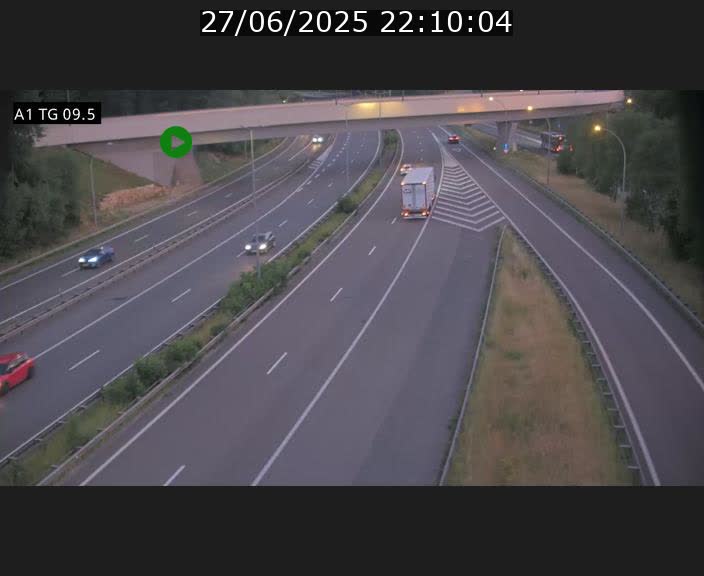 Traffic live webcam Luxembourg Jonction Grünewald - A1 direction Luxembourg-ville - BK 9.5