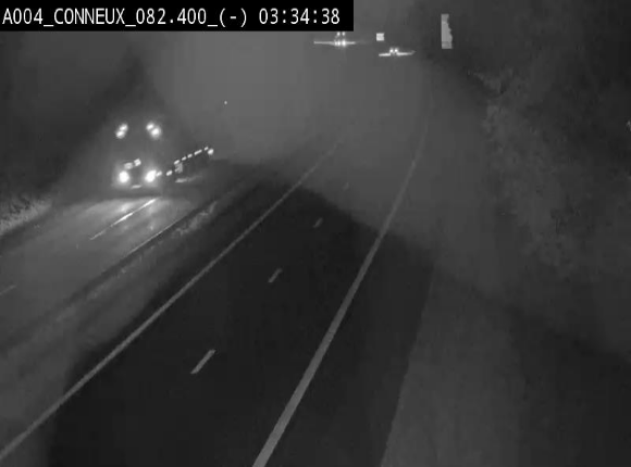Webcam sur l'E411 avant les sorties 20 menant à Ciney, Dinant et Achêne. Vue orientée vers Namur