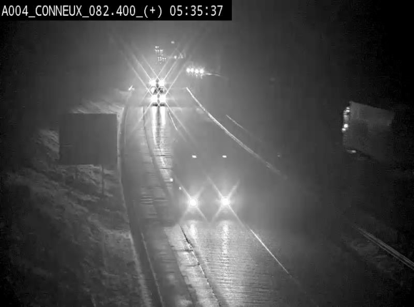 Webcam à hauteur de Conneux sur l'E411 en direction du sud de la Belgique