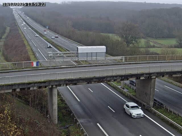 Caméra autoroute France - A31, Zoufftgen direction Luxembourg-ville, à la frontière entre la France et le Luxembourg