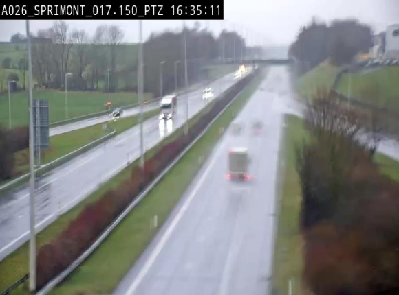Webcam A26 (E25) à Sprimont, sur l'autoroute entre Liège et Arlon. Vue orientée vers le Luxembourg