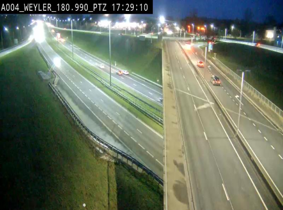 Webcam à la jonction entre la N81 et l'E411 à hauteur de la sortie 32 Longwy/Messancy à Arlon. Vue orientée vers Bruxelles