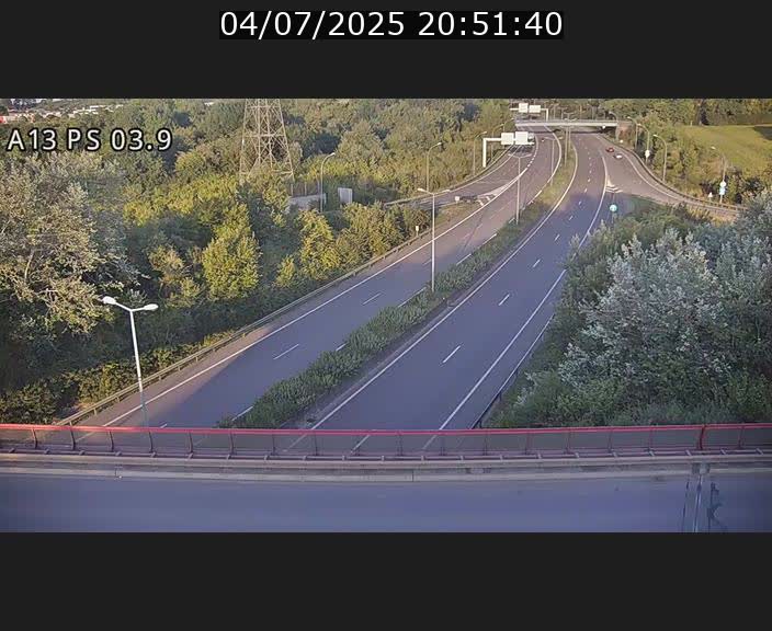 Traffic live webcam Luxembourg Ehlerange - A13 direction Esch-sur-Alzette - BK 6.8