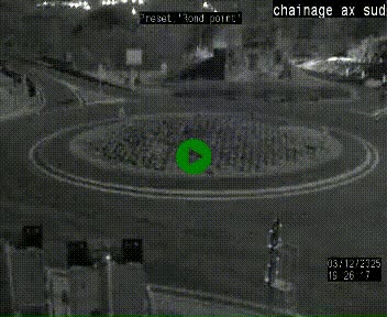 Webcam au nord d'Ax-les-Thermes au niveau de l'aire de chaînage de la N20. Vue orientée vers les Pyrénées, en direction de Pas de la Case