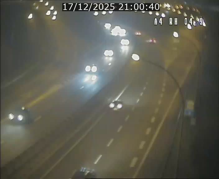 Traffic live webcam Luxembourg Leudelange - A4 - BK 4.9 - direction Luxembourg