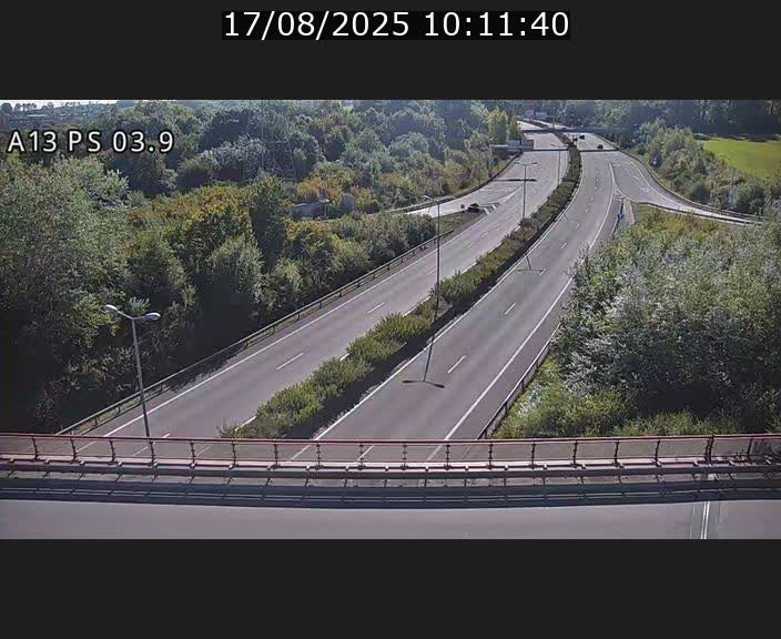 Traffic live webcam Luxembourg Differdange - A13 direction Esch-sur-Alzette - BK 3.9
