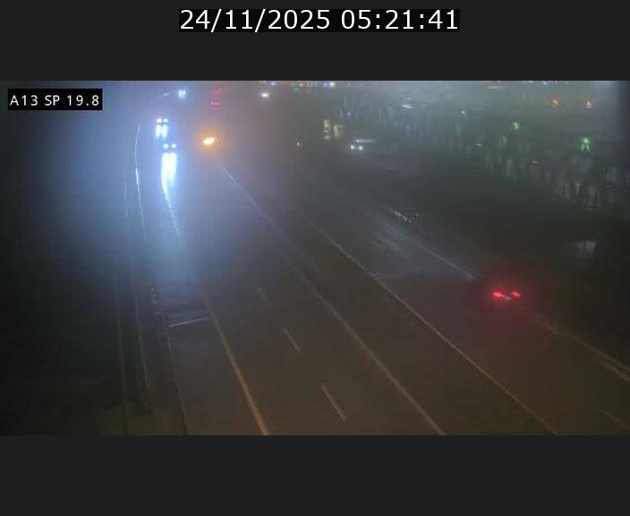 Traffic live webcam Luxembourg Croix de Bettembourg - A13 direction Esch-sur-Alzette - BK 19.8