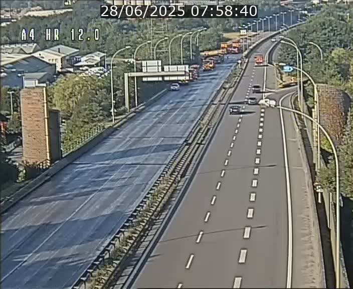 Traffic live webcam Luxembourg Jonction Foetz - A4 - BK 12.0 - direction Esch sur Alzette