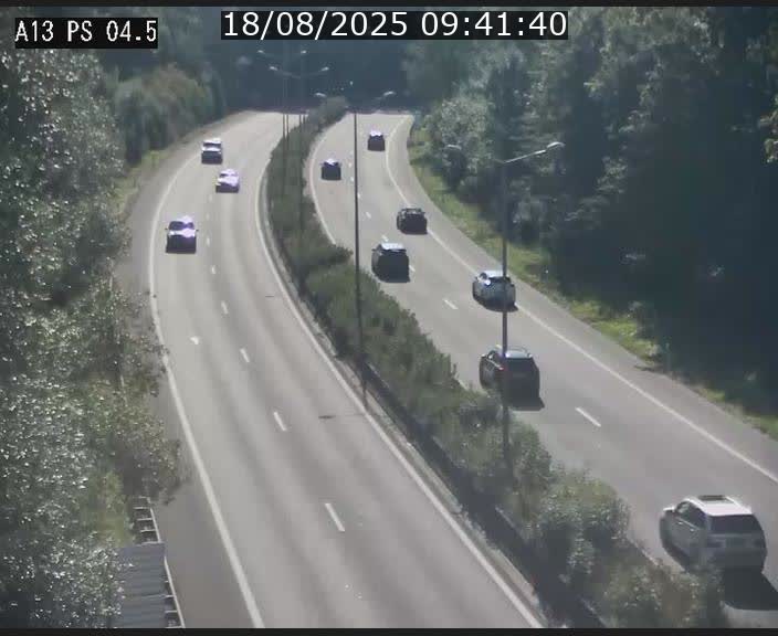 Traffic live webcam Luxembourg Differdange - A13 direction Esch-sur-Alzette - BK 4.5