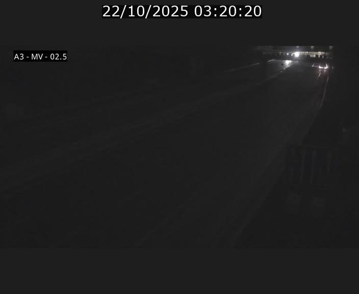 Webcam autoroute A3 au Luxembourg à proximité de la Croix de Gasperich. Vue orientée vers Luxembourg