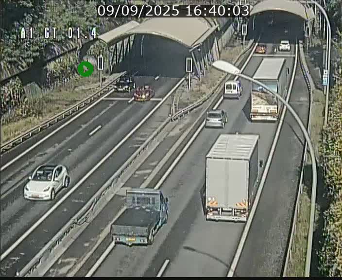 Traffic live webcam Luxembourg Hesperange - A1 direction Kirchberg - BK 1.4
