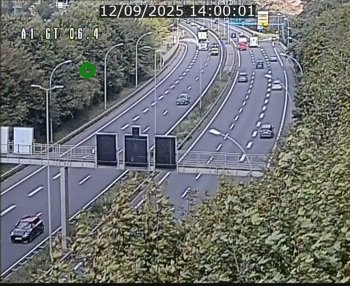 Traffic live webcam Luxembourg Hamm - A1 direction Sandweiler - BK 6.4