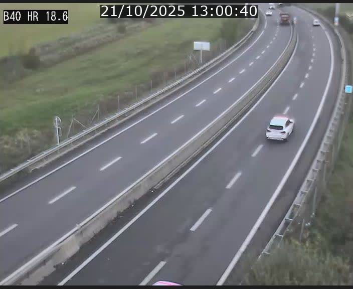 Webcam sur la route de liaison entre Micheville et Esch-Belval à la frontière entre le Luxembourg et la France. Vue orientée vers la Lorraine.