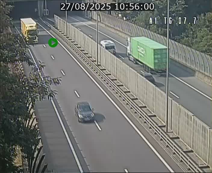 Traffic live webcam Luxembourg Kirchberg - A1 direction Luxembourg-ville - BK 7.7