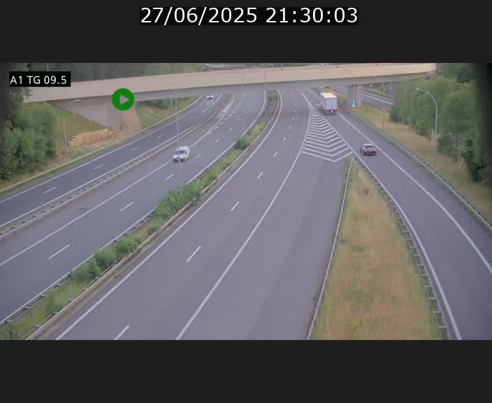 Traffic live webcam Luxembourg Jonction Grünewald - A1 direction Luxembourg-ville - BK 9.5