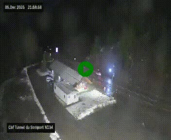 Webcam à l'entrée du tunnel du Somport, côté français, sur la N134, dans les Pyrénées, en direction de l'Espagne, à 1116 mètres d'altitude