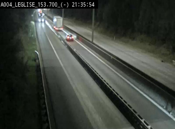 Webcam autoroute A4 (E411-E25) à Léglise, avant la jonction avec la N40. Vue orientée vers Bruxelles